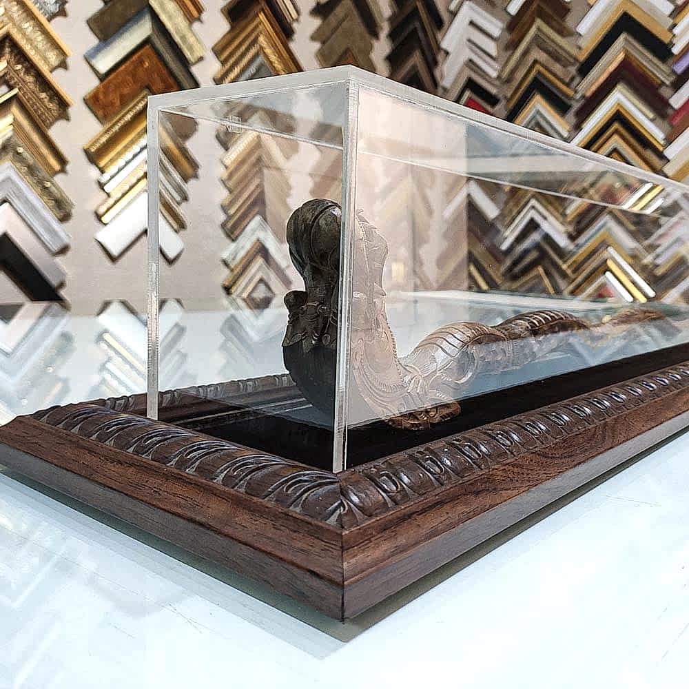 Pleksi Kutu Display Çerçeve Uygulamaları